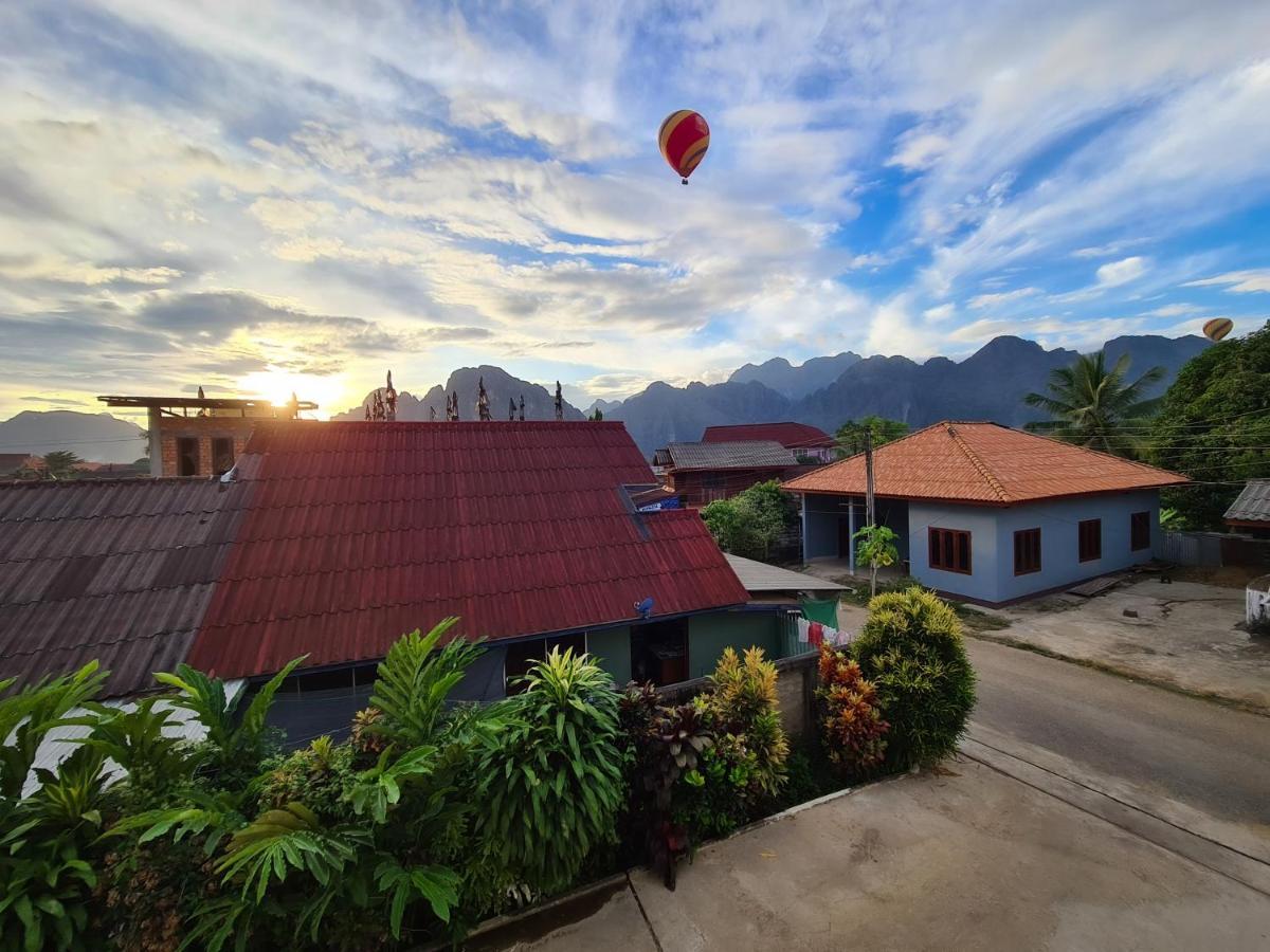 Saphaothong Guesthouse Vang Vieng Extérieur photo
