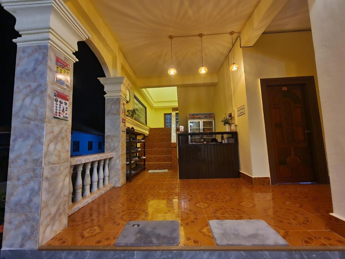 Saphaothong Guesthouse Vang Vieng Extérieur photo