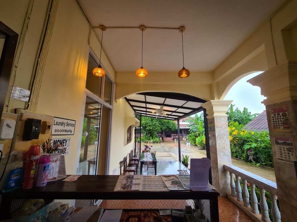 Saphaothong Guesthouse Vang Vieng Extérieur photo